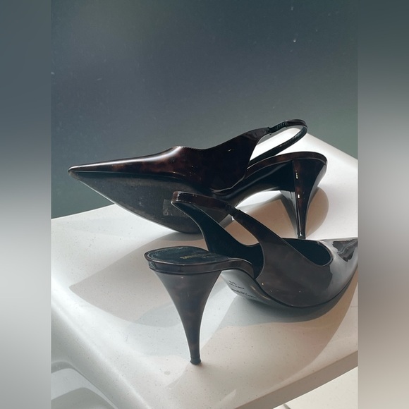 Saint Laurent Kiki 85 mm Tortoise Patent Slingback Pumps - Picture 8 of 9
